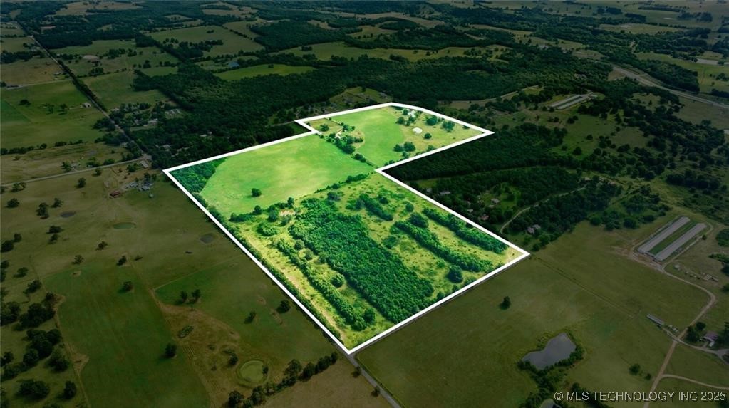 473298 E County Road 660 Property Photo 8