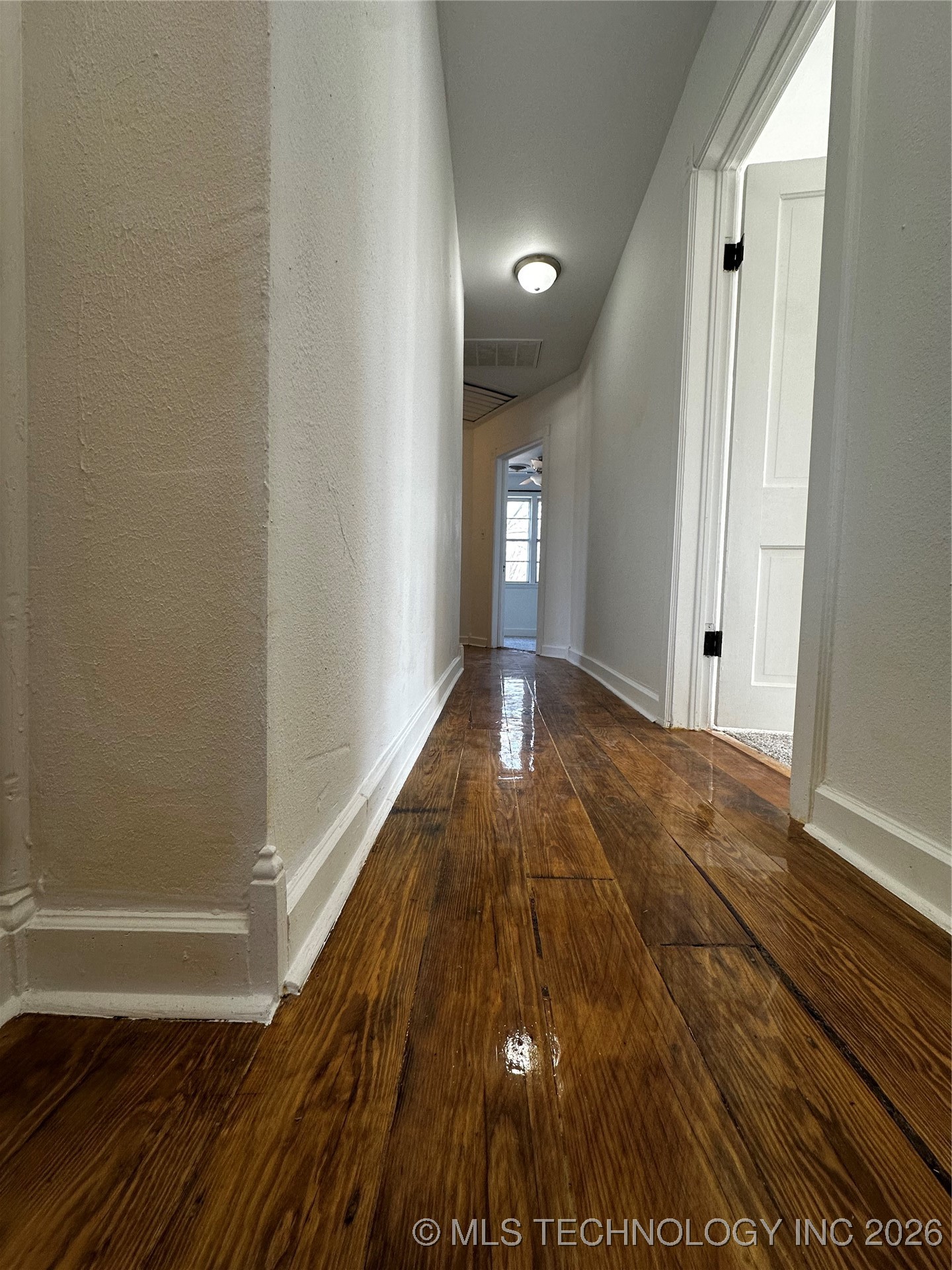 420 S Main Property Photo 30