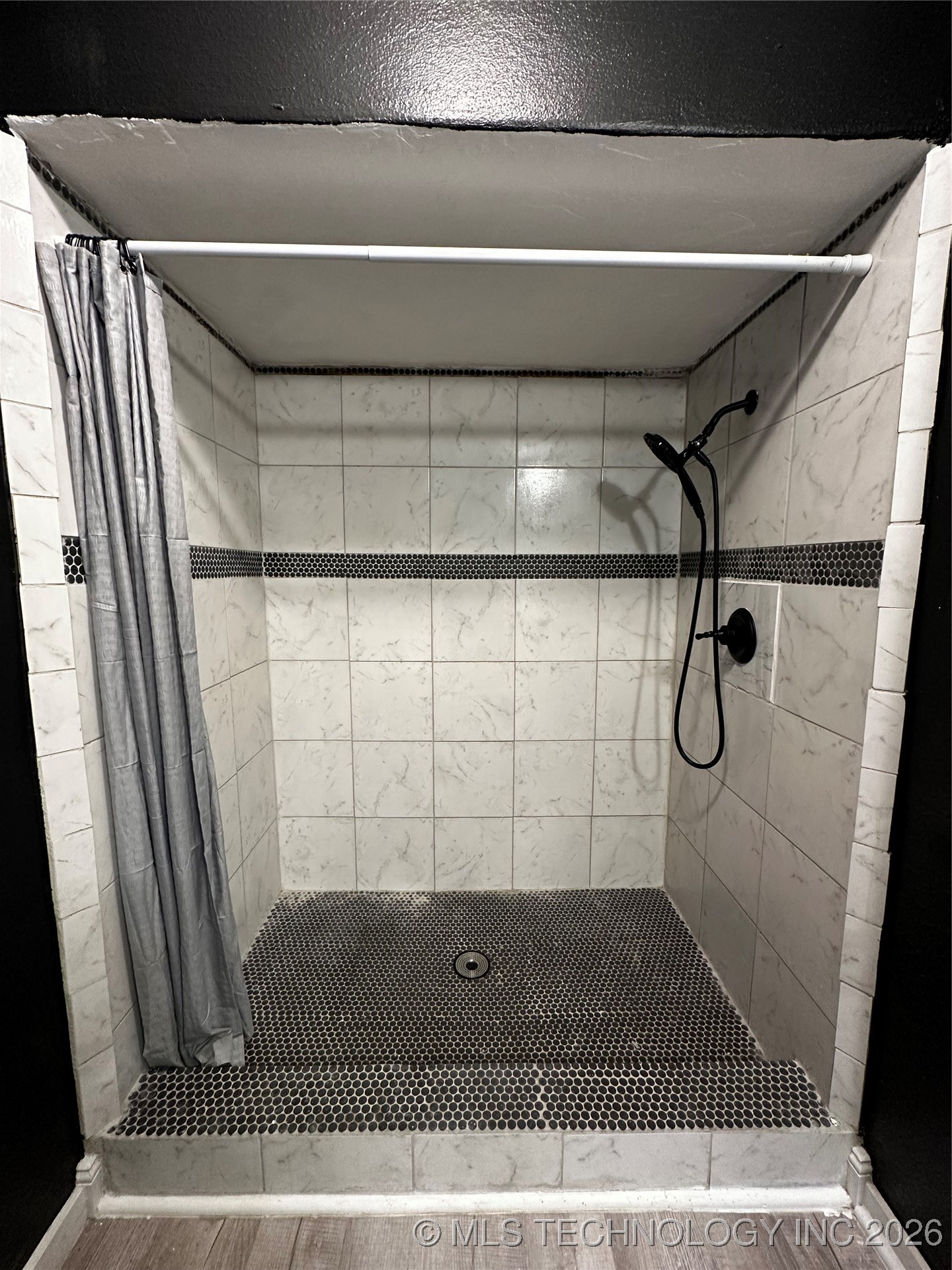 420 S Main Property Photo 34