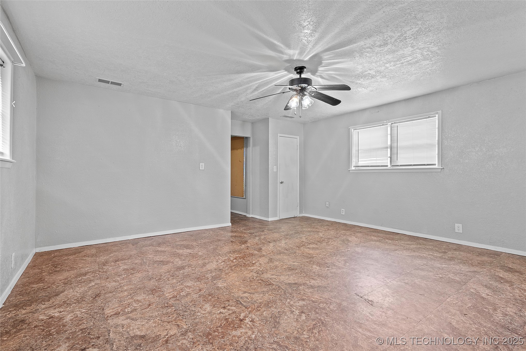 1104 Veterans Avenue Property Photo 19