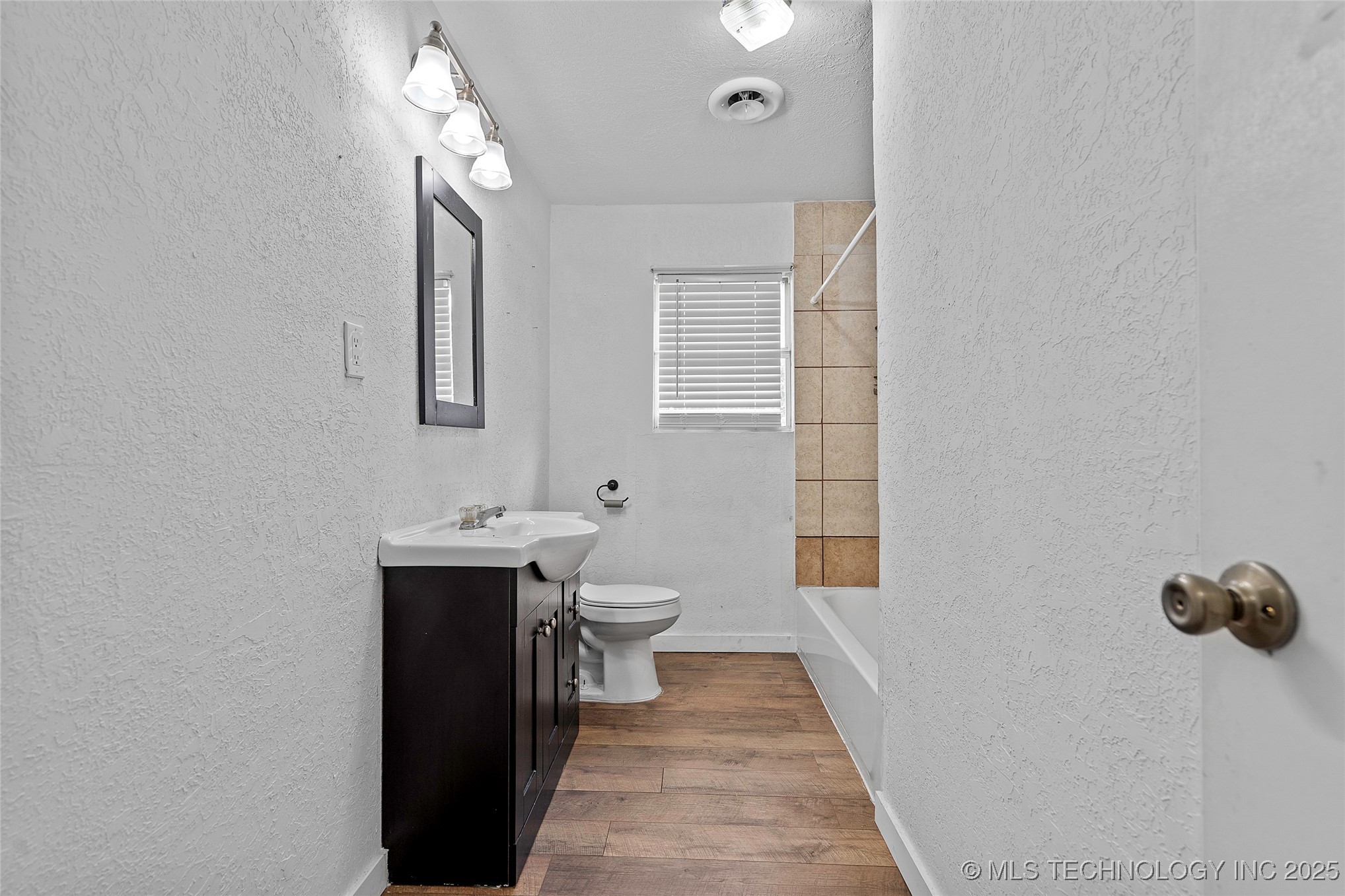 1104 Veterans Avenue Property Photo 23