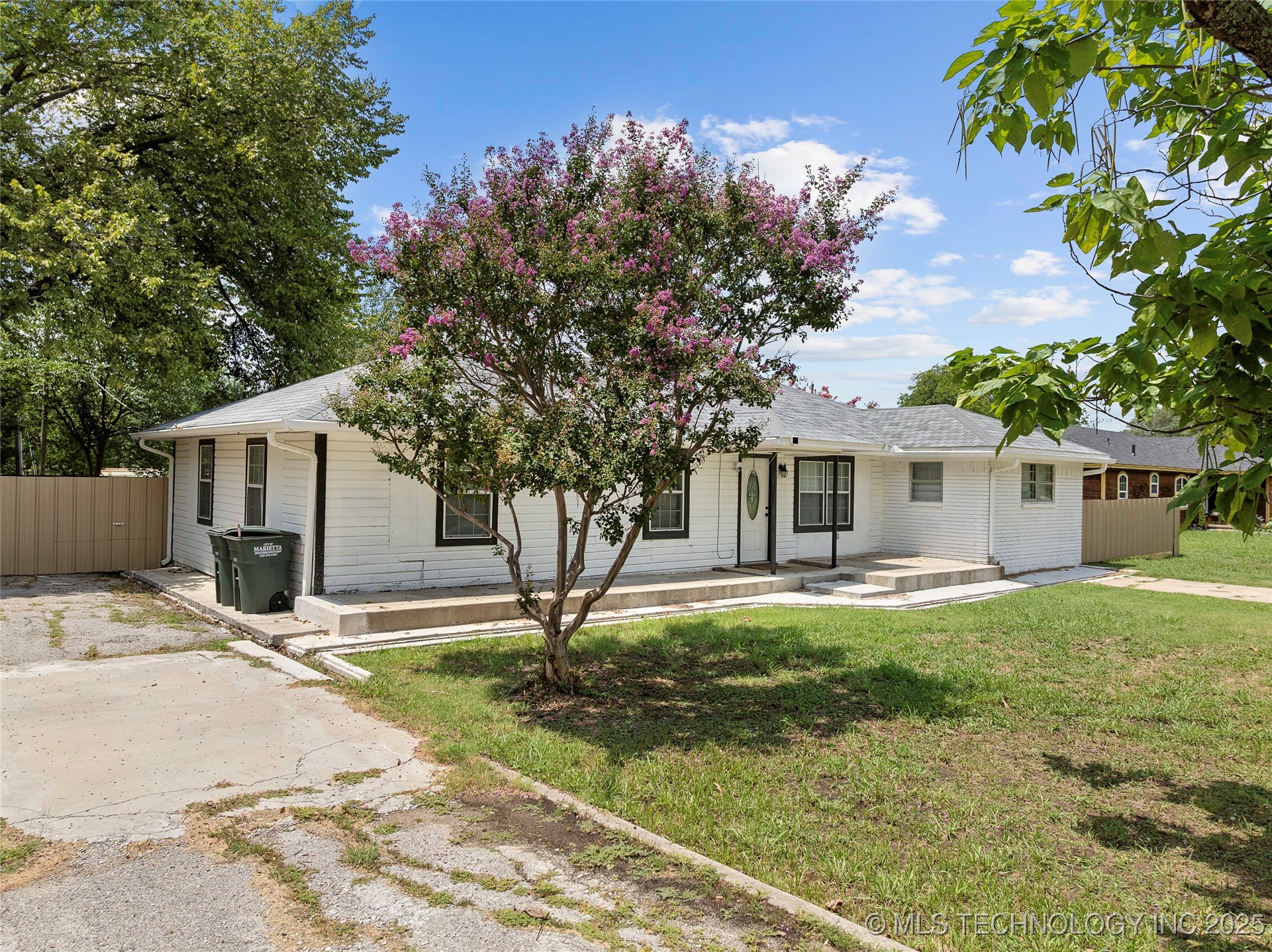 1104 Veterans Avenue Property Photo 31