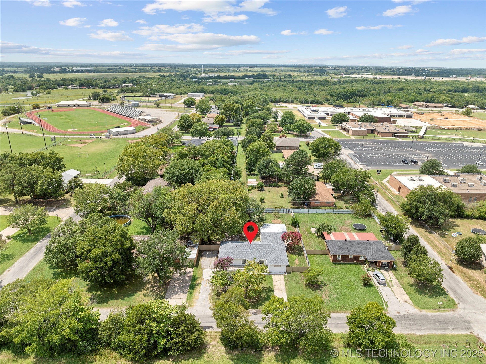 1104 Veterans Avenue Property Photo 42