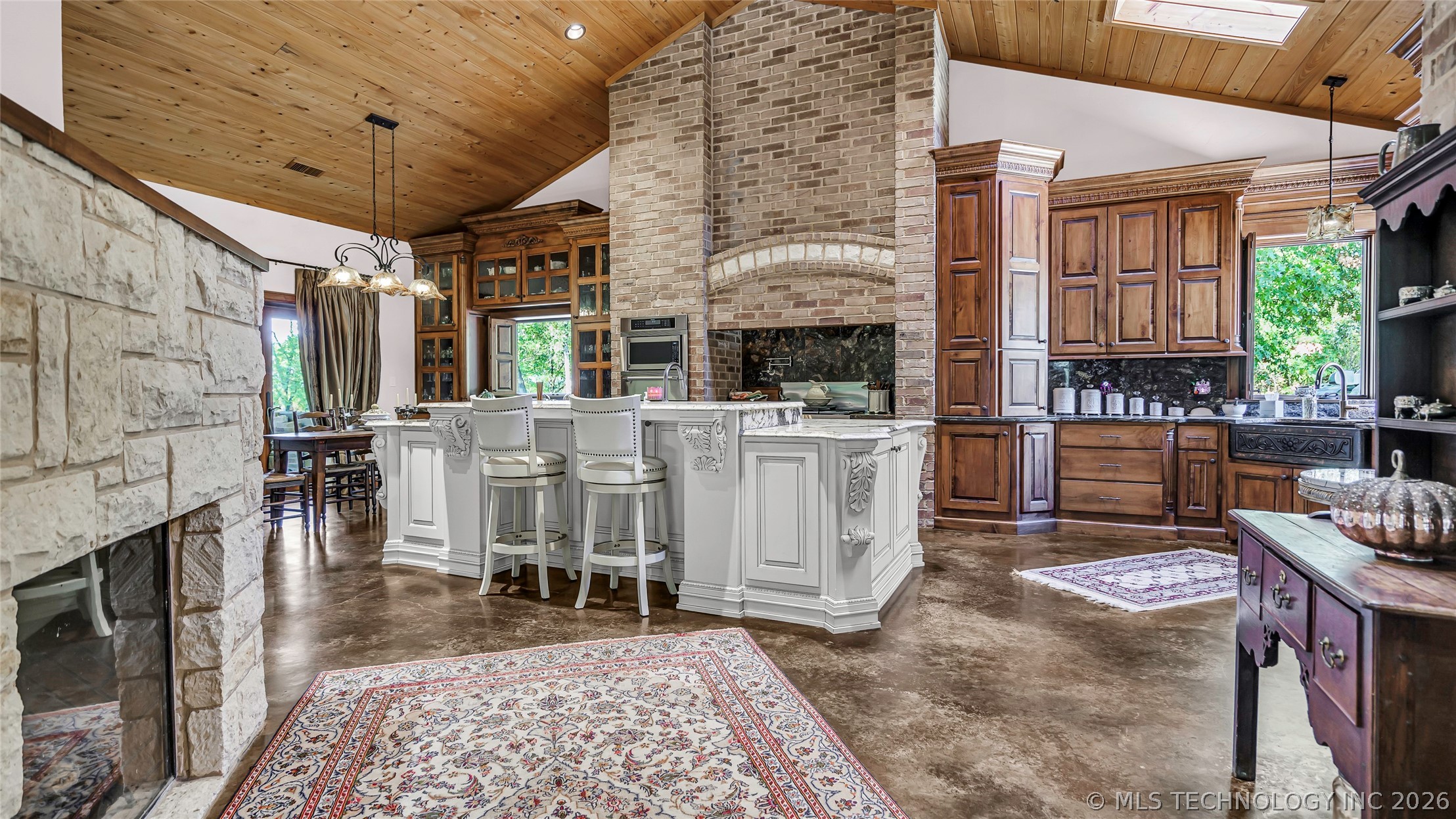 4874 Chase Property Photo 13