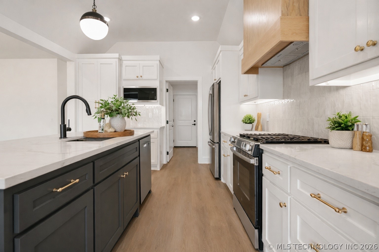 14500 N Siddiki Avenue Property Photo 5