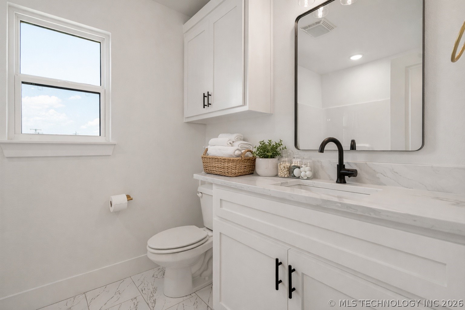 14500 N Siddiki Avenue Property Photo 10