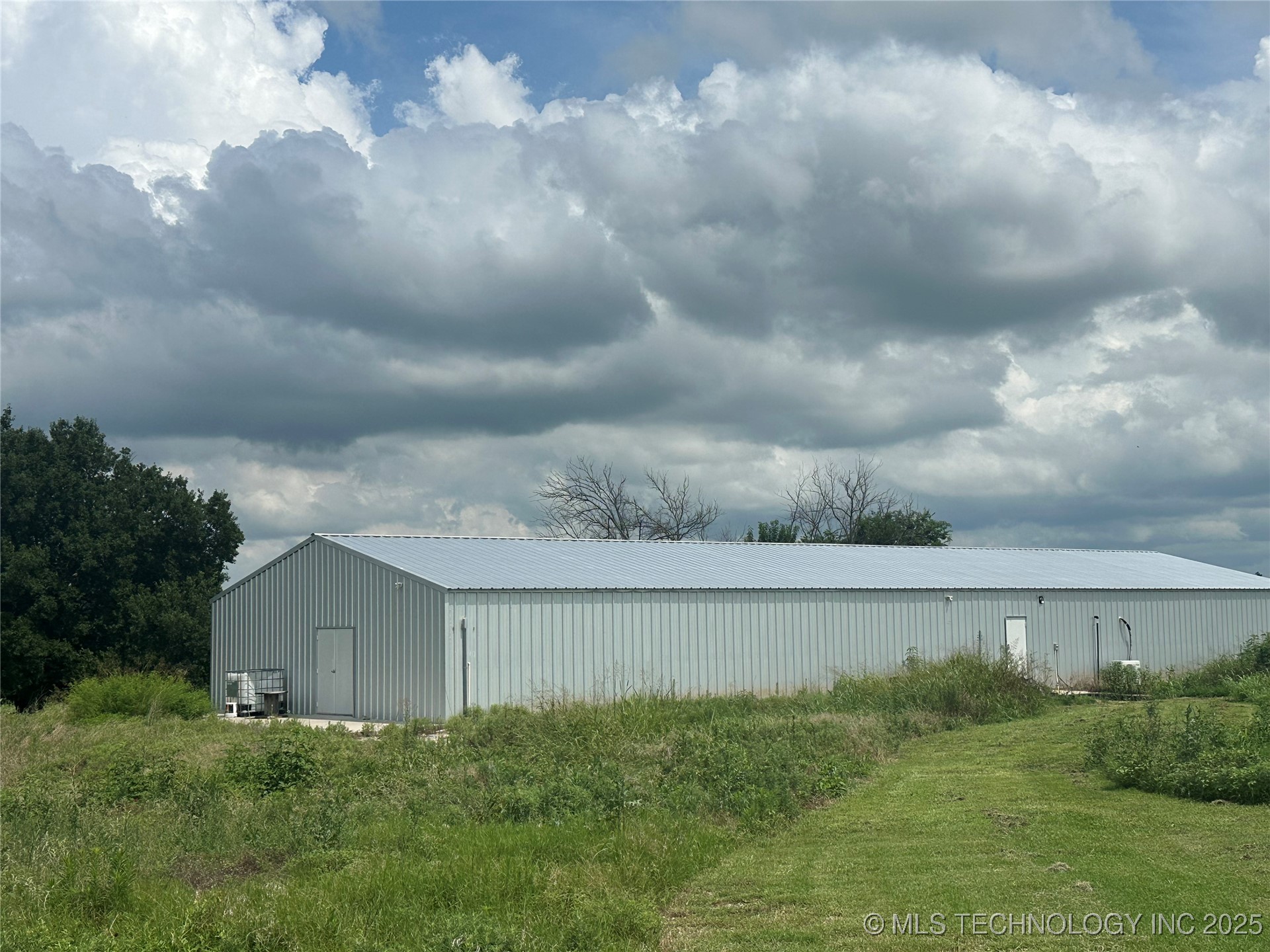 25074 County Road 3500 Property Photo 17