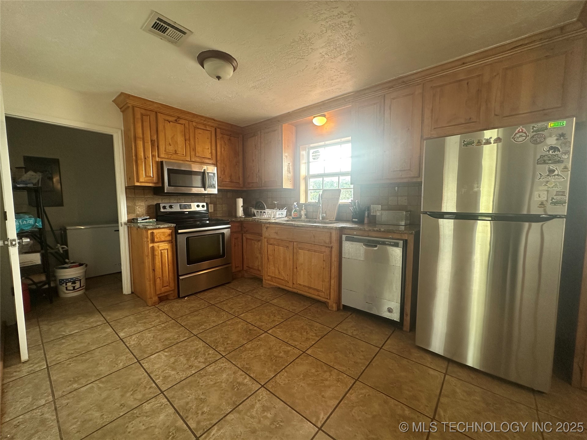 25074 County Road 3500 Property Photo 27