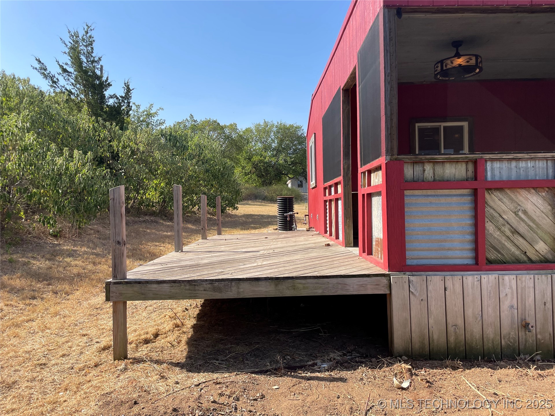 10717 Highway 76 Property Photo 5