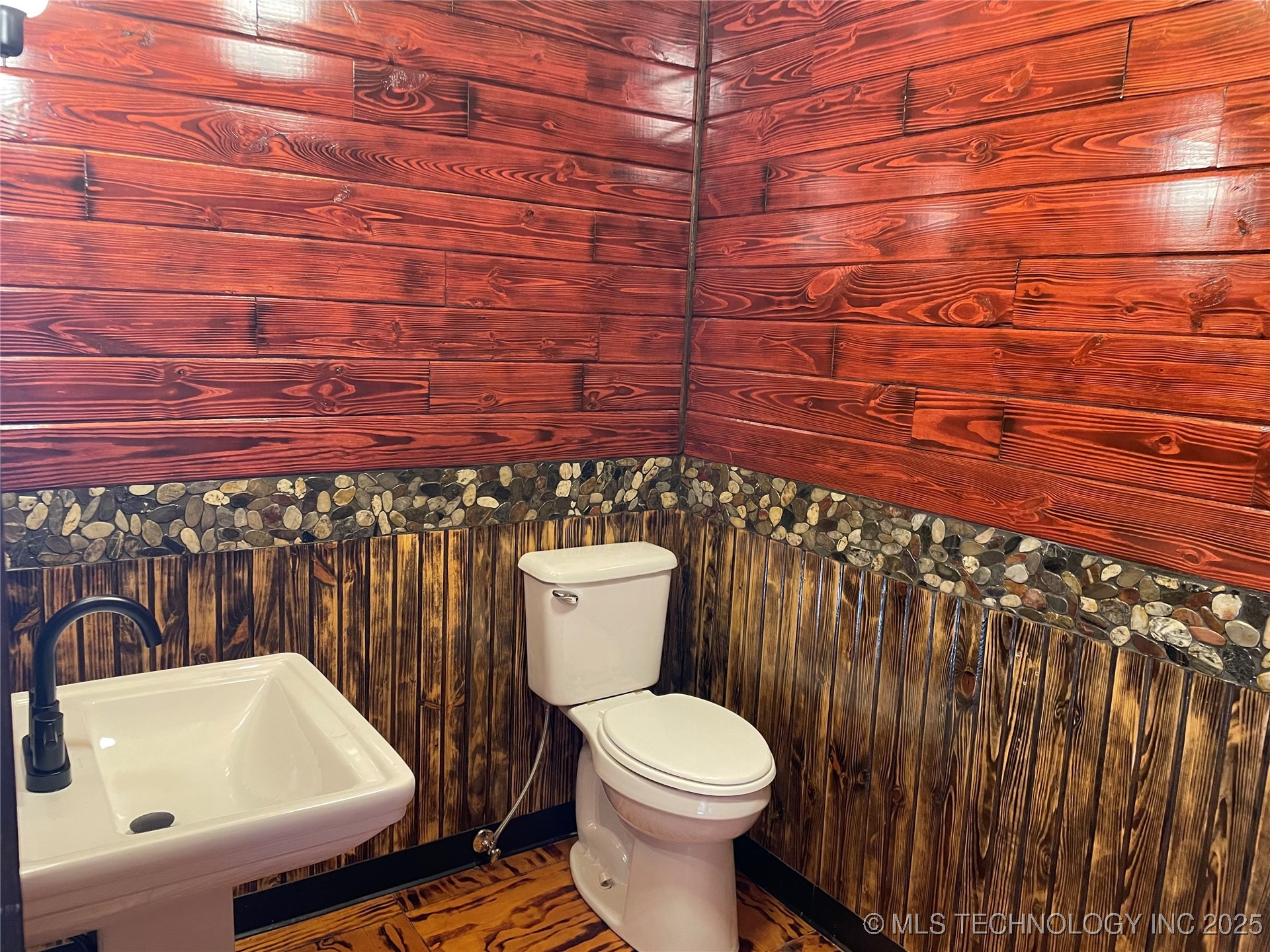 10717 Highway 76 Property Photo 11