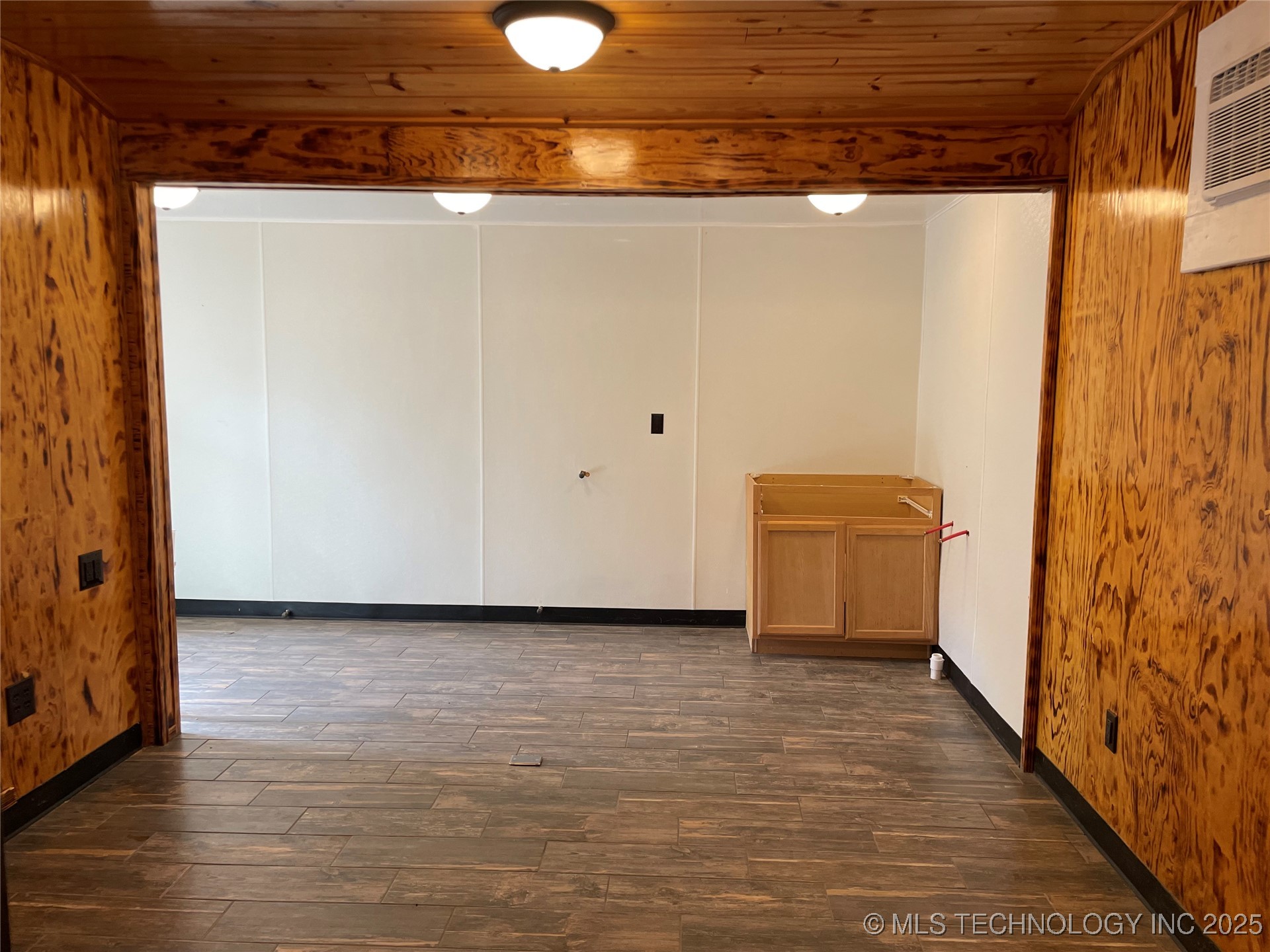 10717 Highway 76 Property Photo 17