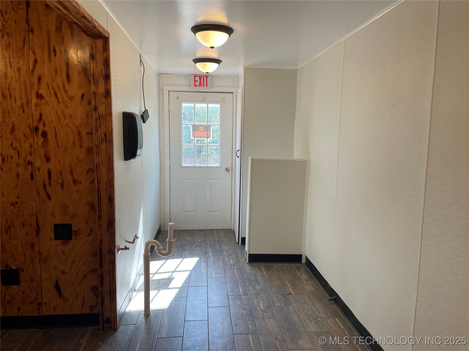 10717 Highway 76 Property Photo 18