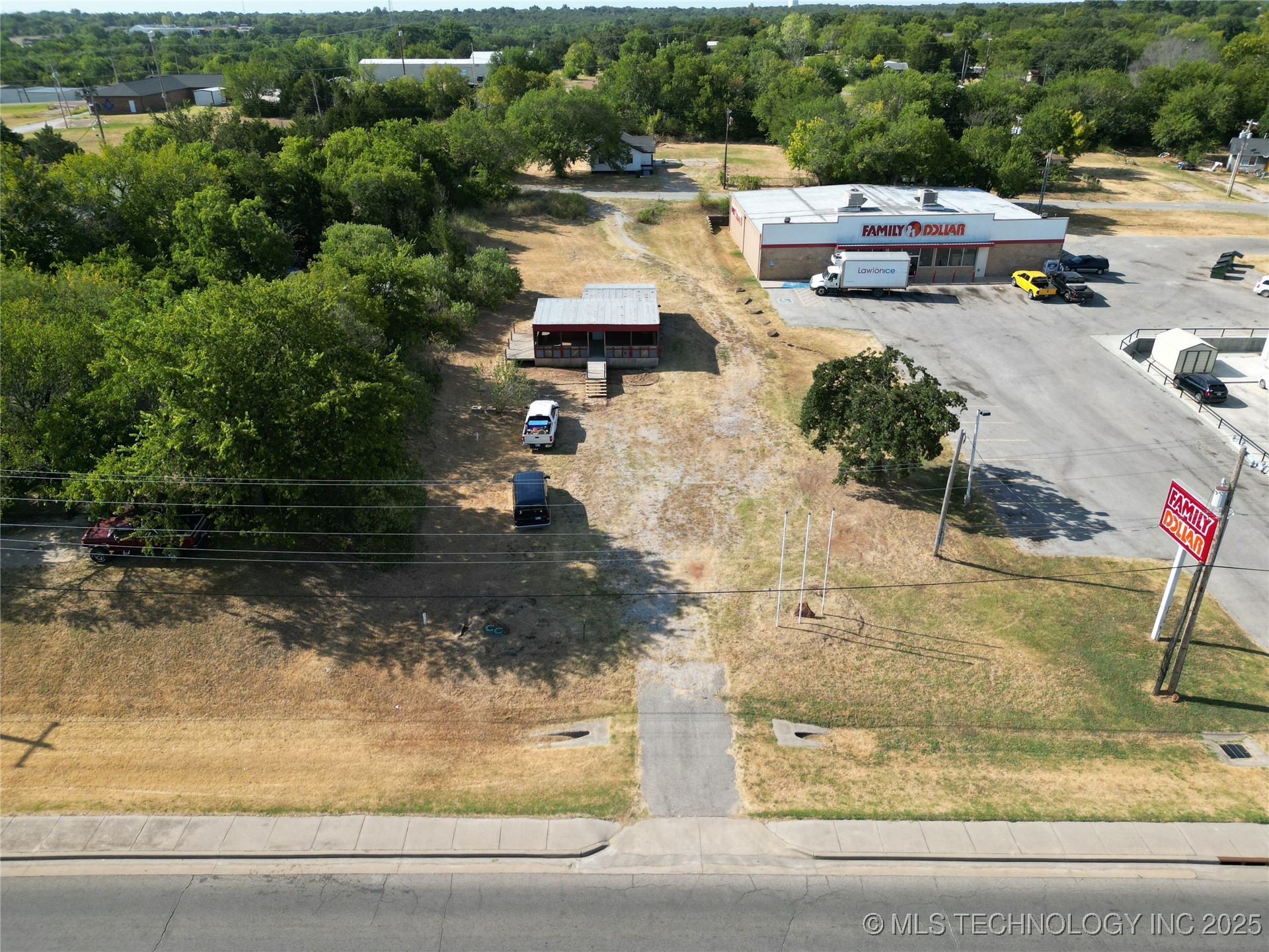 10717 Highway 76 Property Photo 32