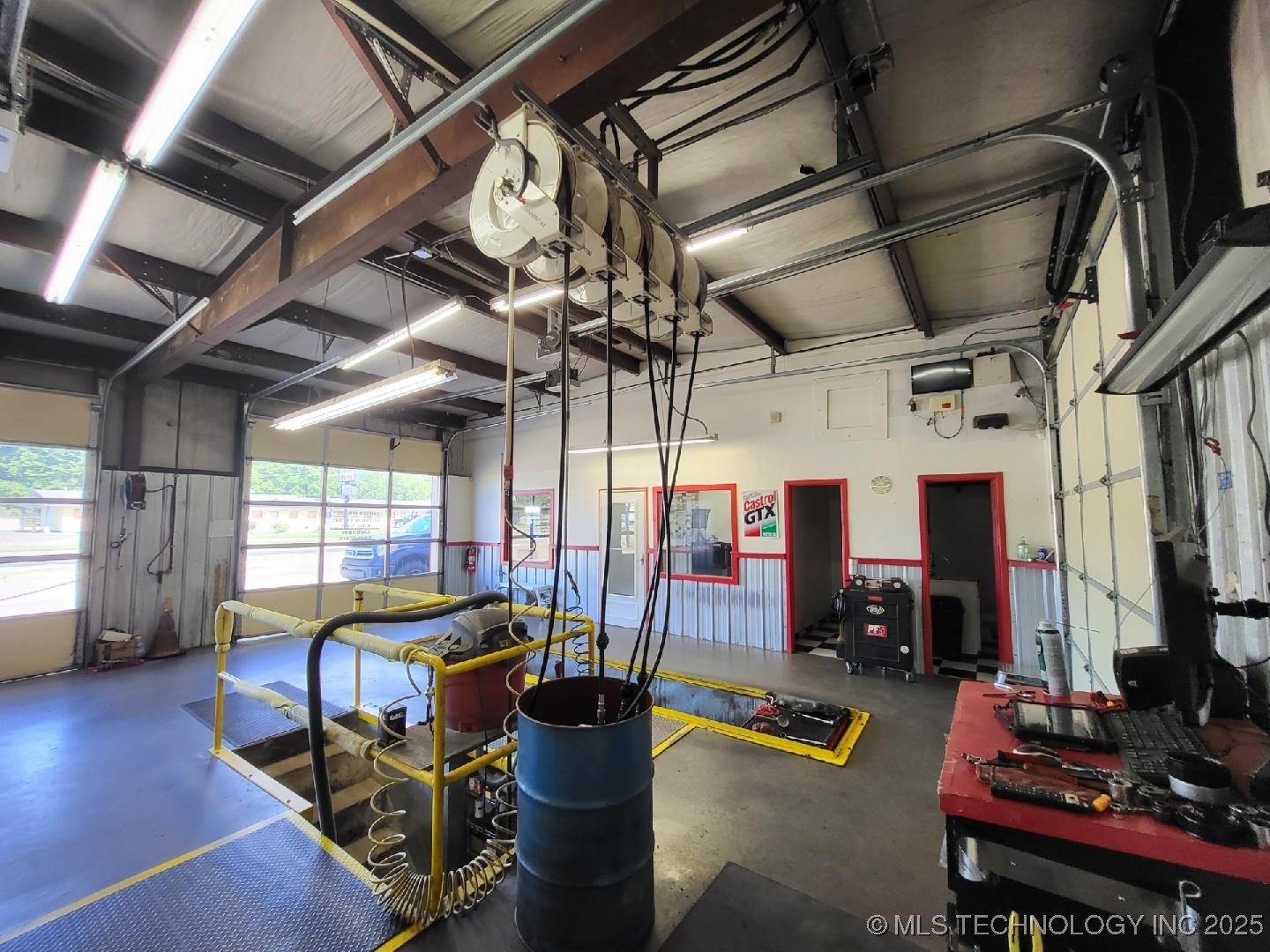 627 S 32nd Street Property Photo 12