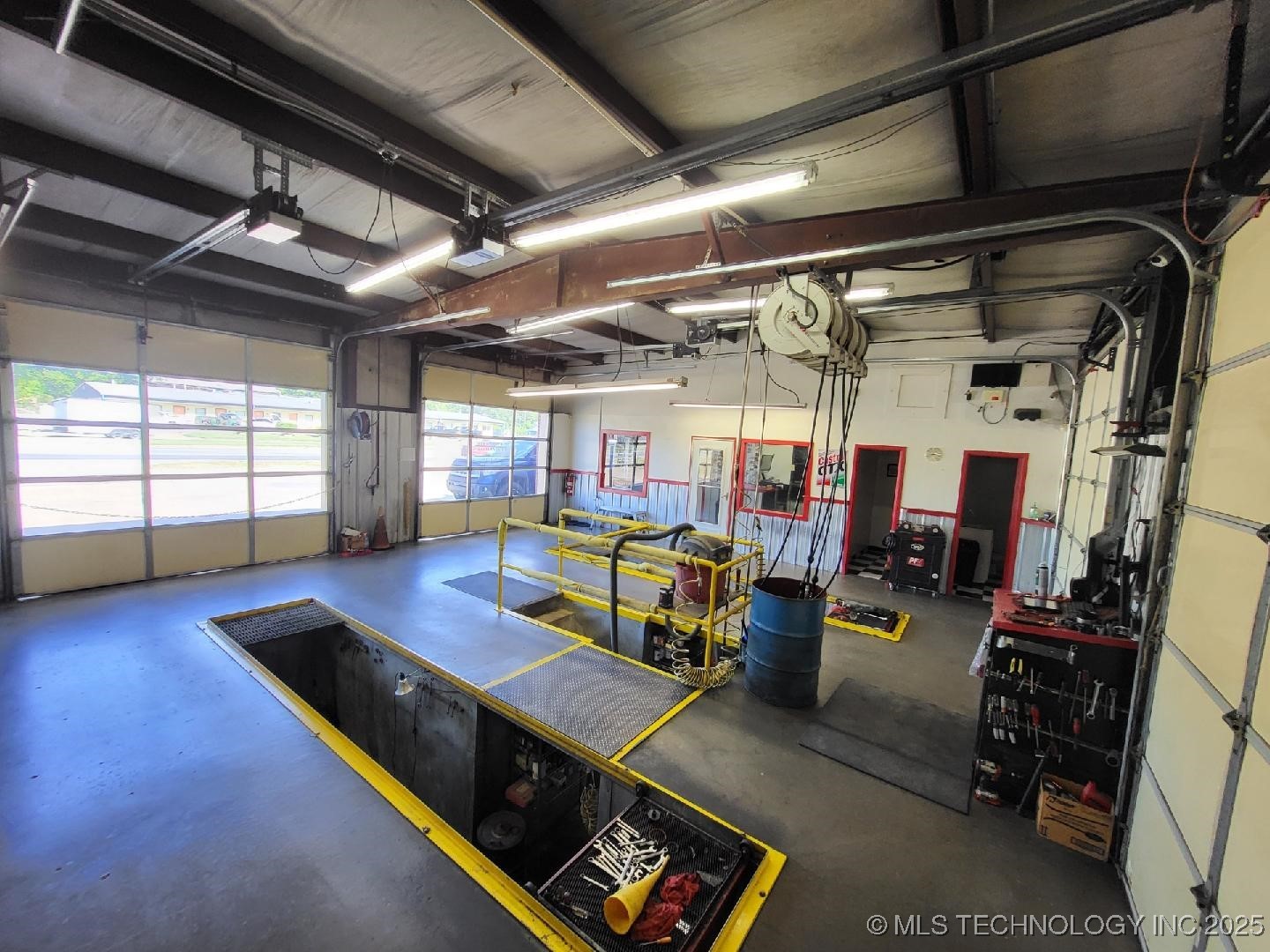 627 S 32nd Street Property Photo 13