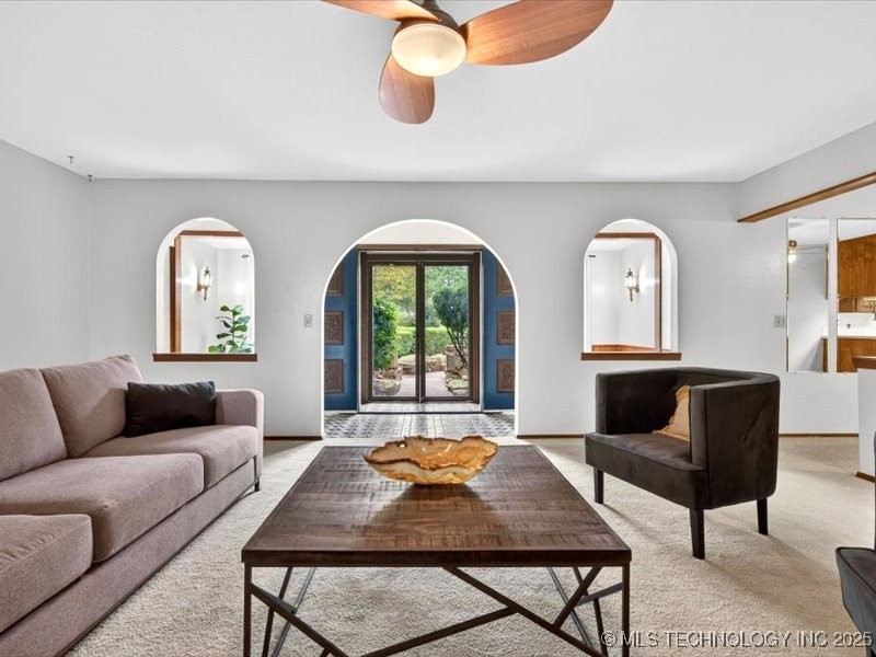 1801 Rolling Hills Place Property Photo 7