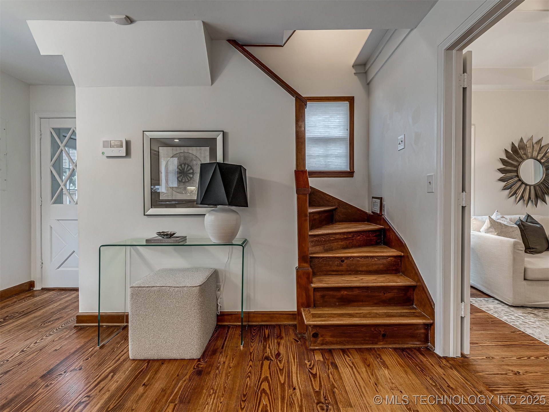 2102 E 17th Street Property Photo 24