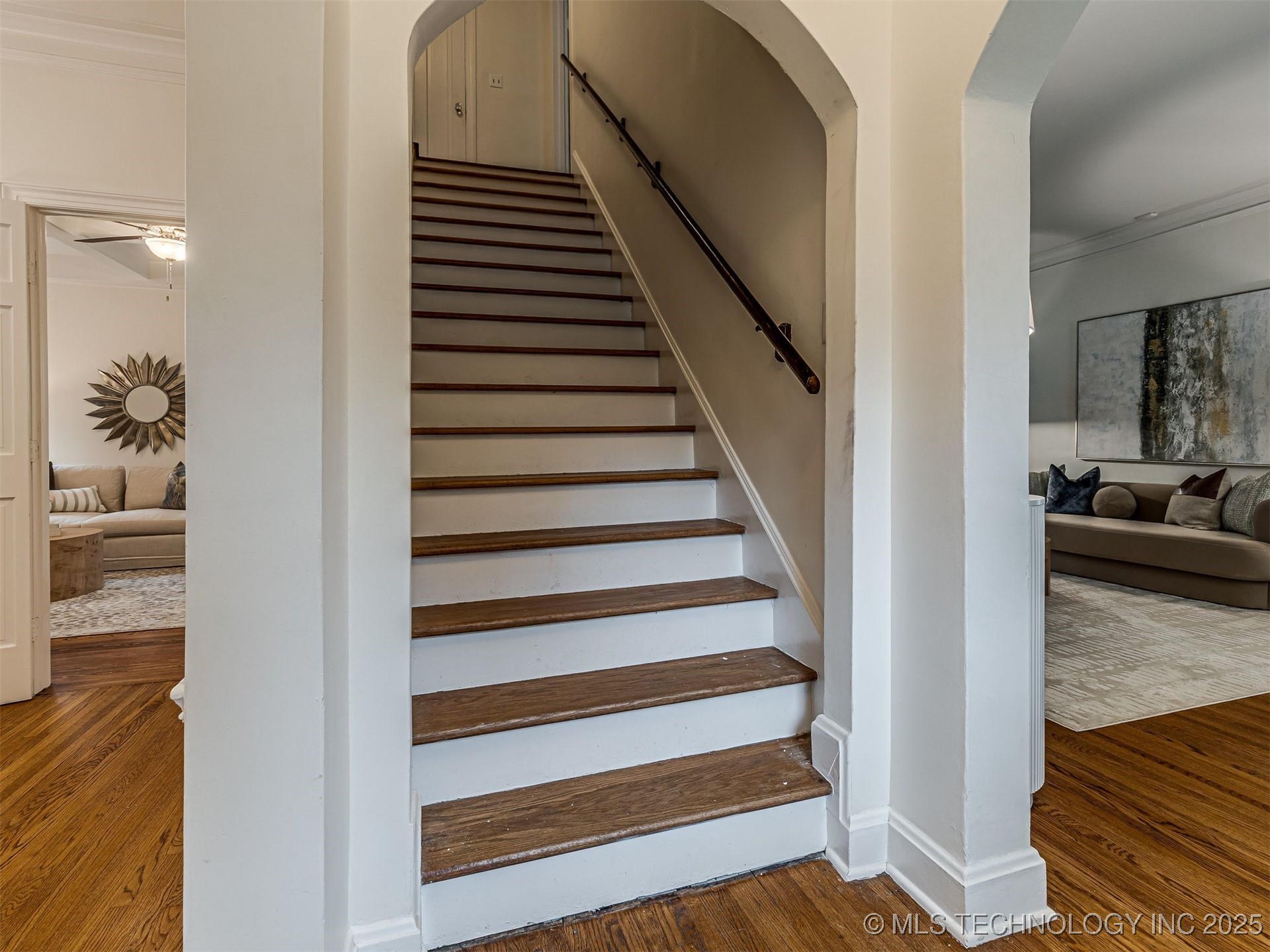 2102 E 17th Street Property Photo 25