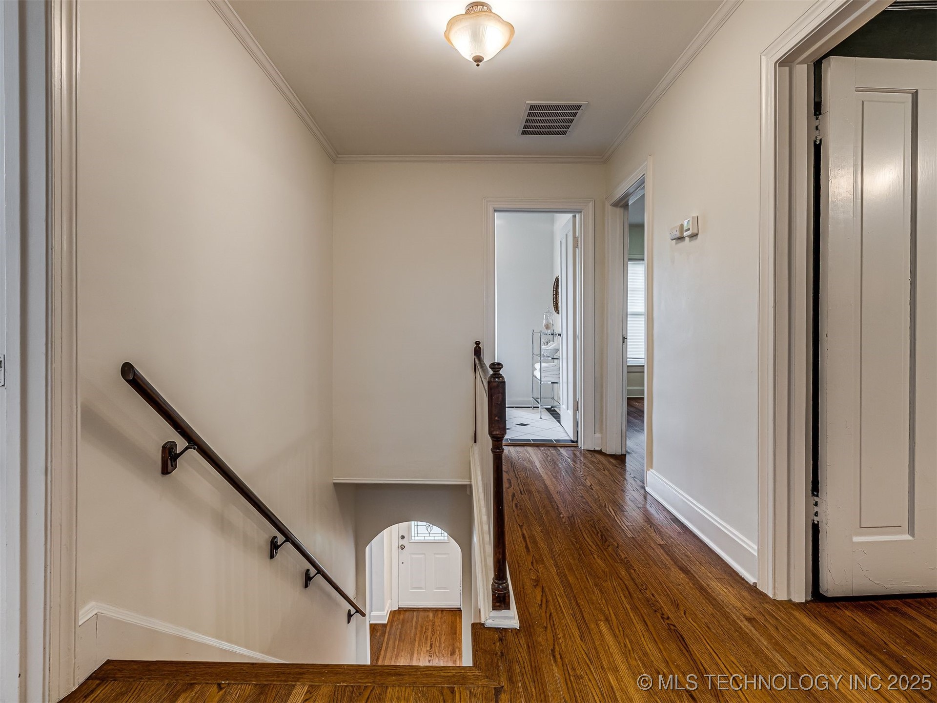 2102 E 17th Street Property Photo 26