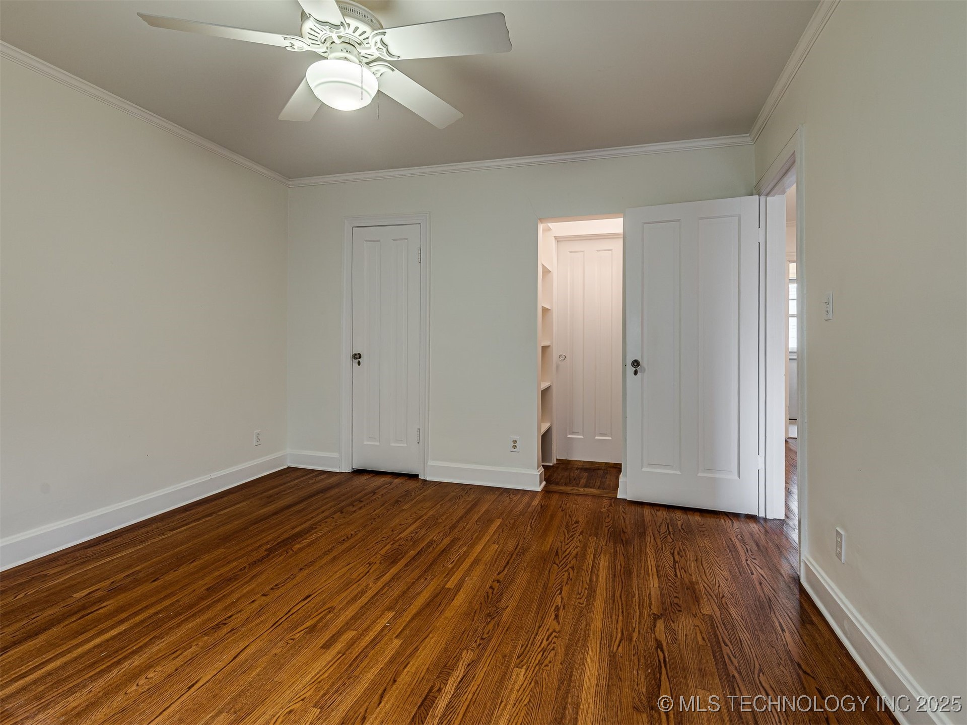 2102 E 17th Street Property Photo 35