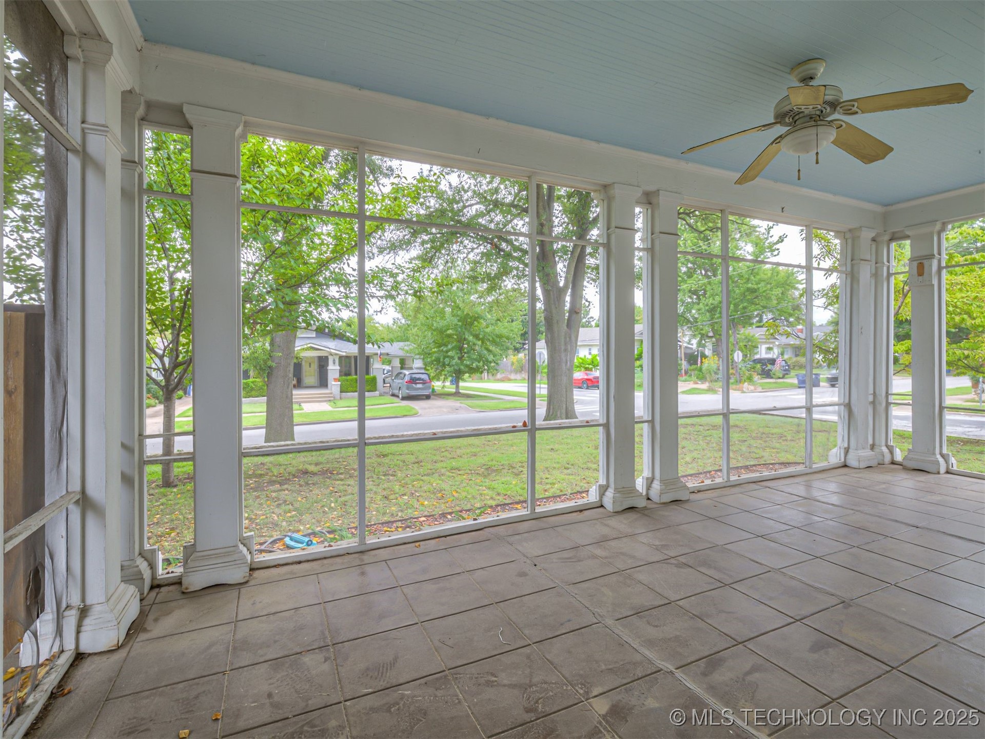 2102 E 17th Street Property Photo 52