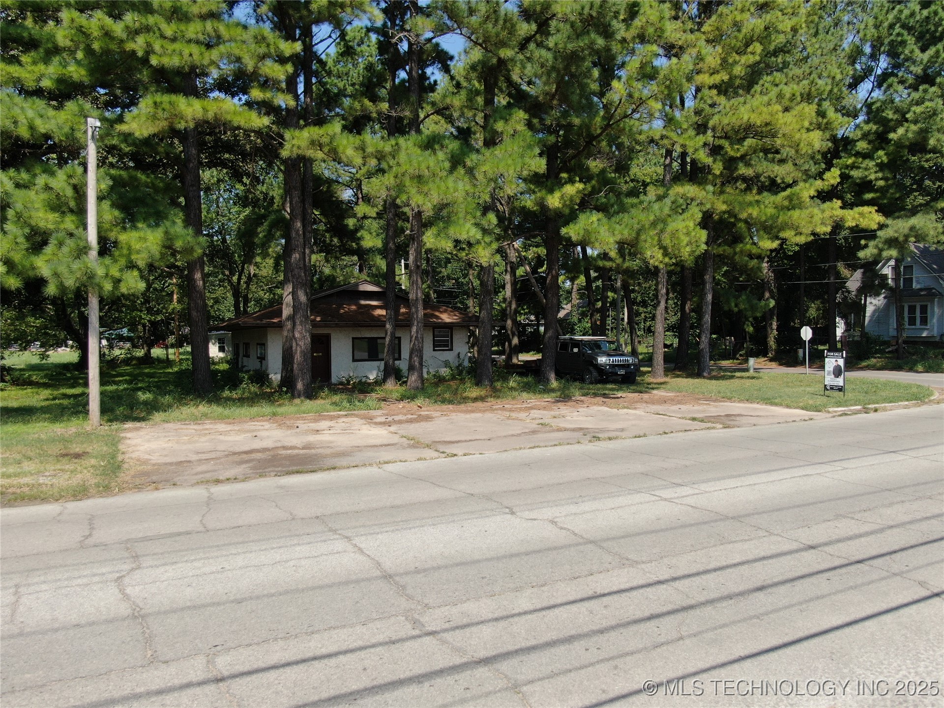 500 S Muskogee Avenue Property Photo 1