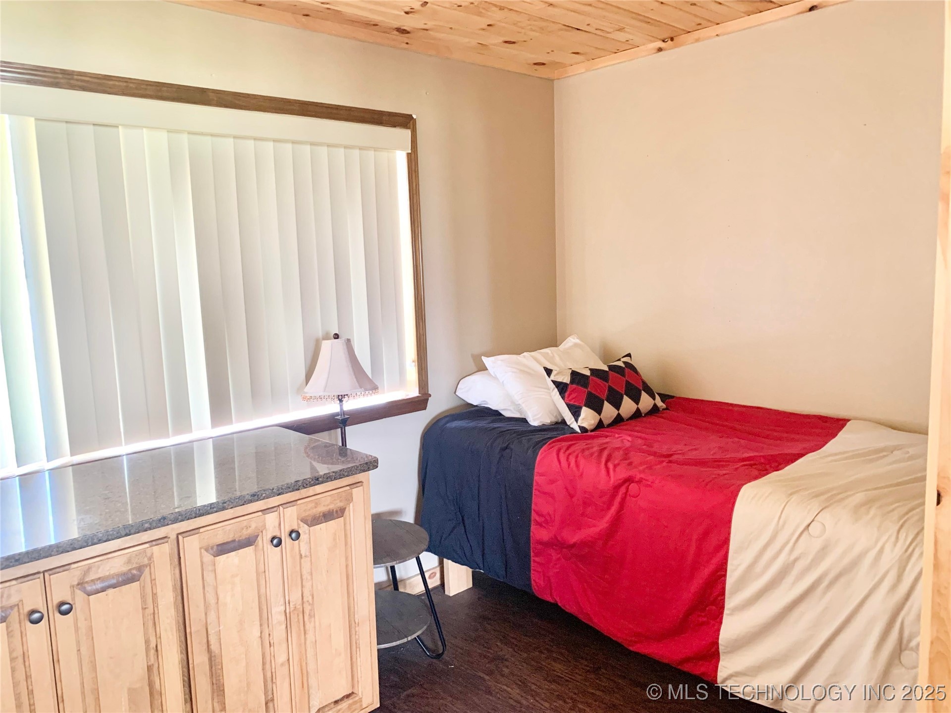 113 N Sam Boulevard Property Photo 20