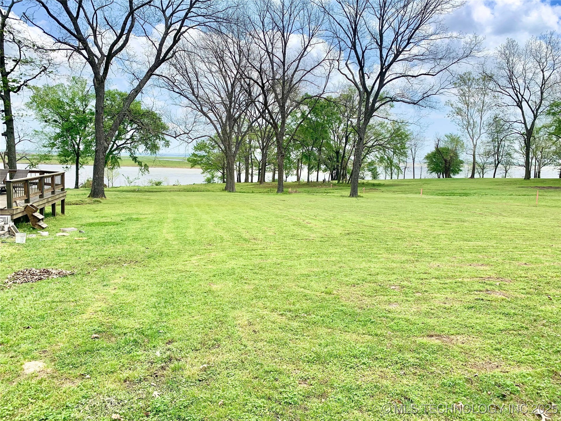 113 N Sam Boulevard Property Photo 31