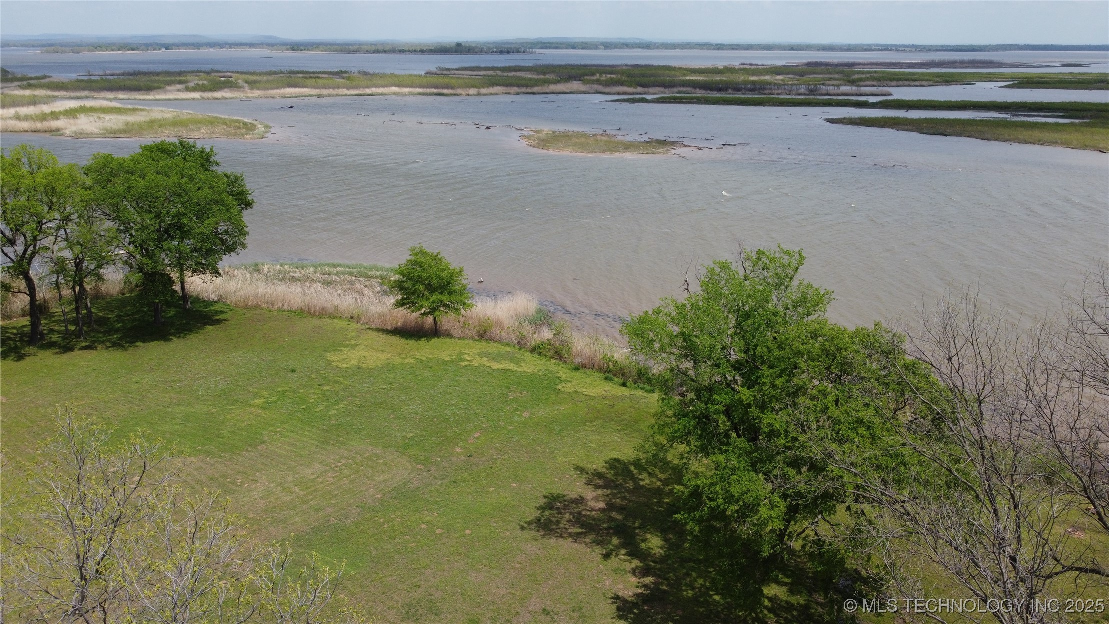 113 N Sam Boulevard Property Photo 32