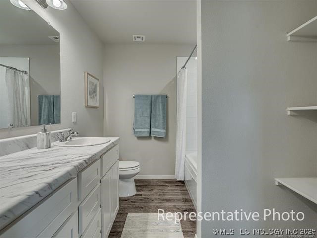 8613 E 164th Street S Property Photo 6