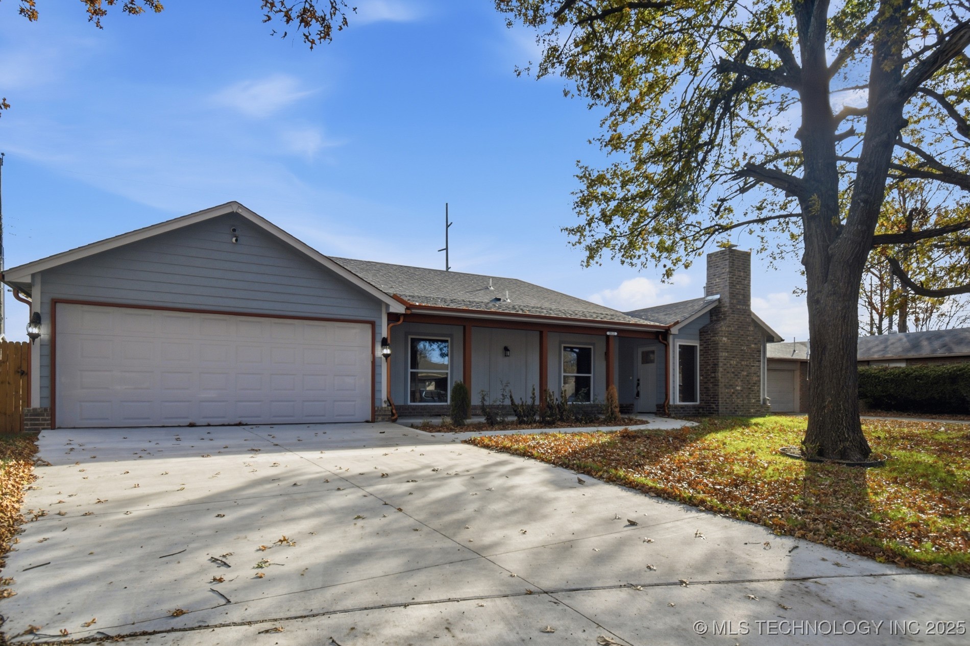 2813 S 88th East Avenue Property Photo 1