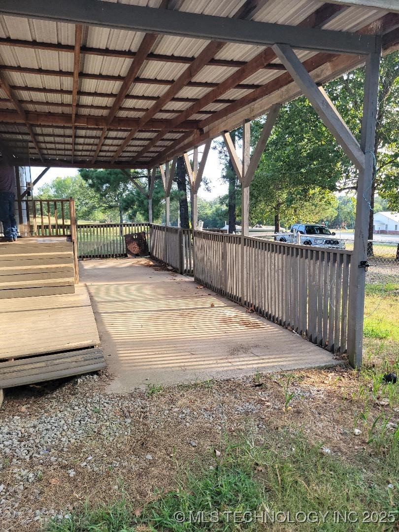 30048 S Highway 71 Property Photo 6