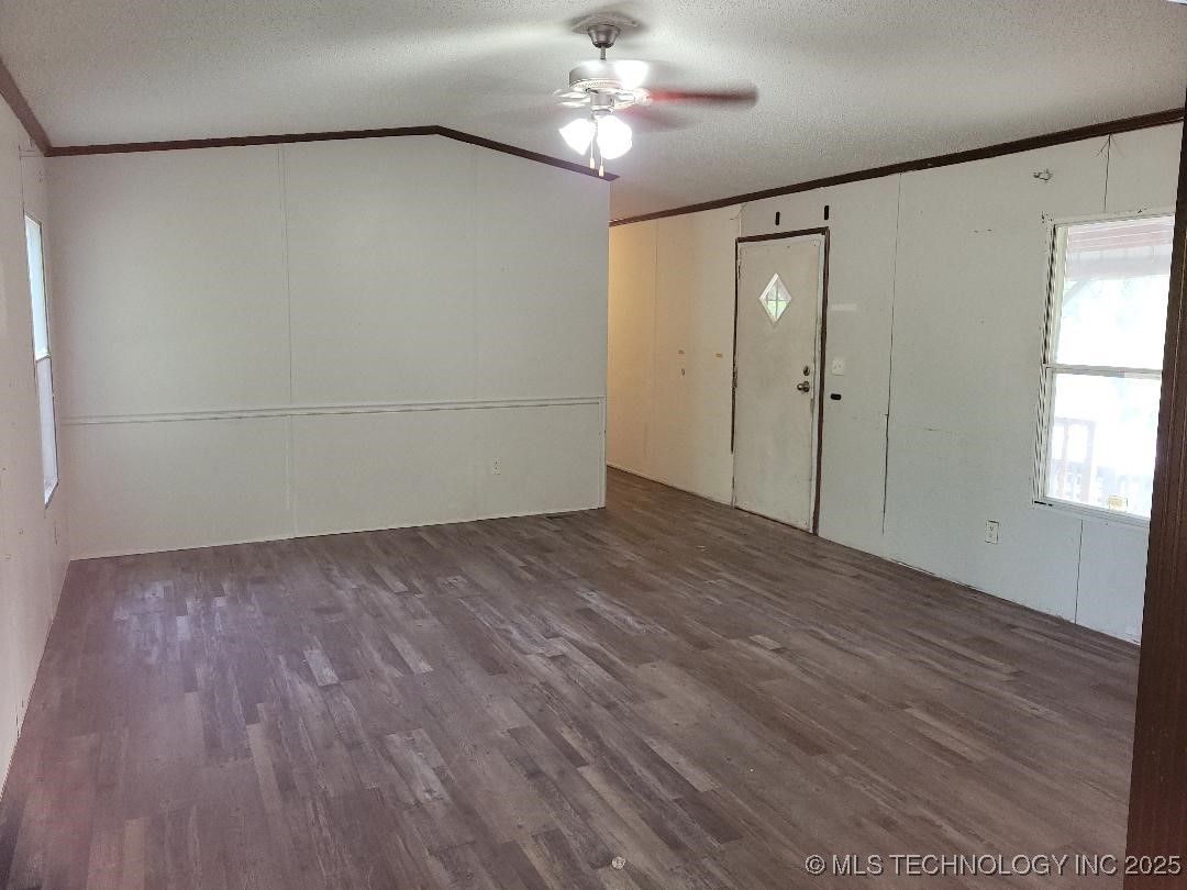 30048 S Highway 71 Property Photo 7