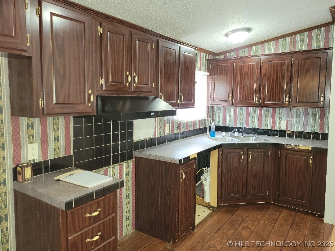 30048 S Highway 71 Property Photo 11