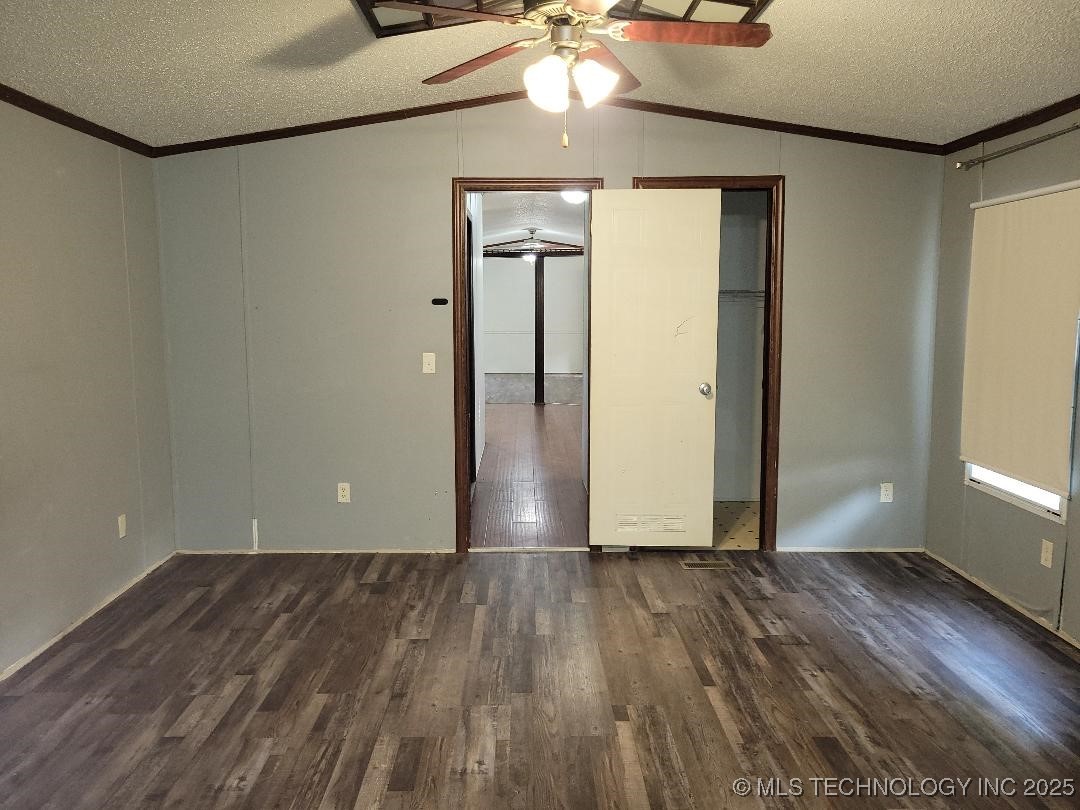 30048 S Highway 71 Property Photo 12