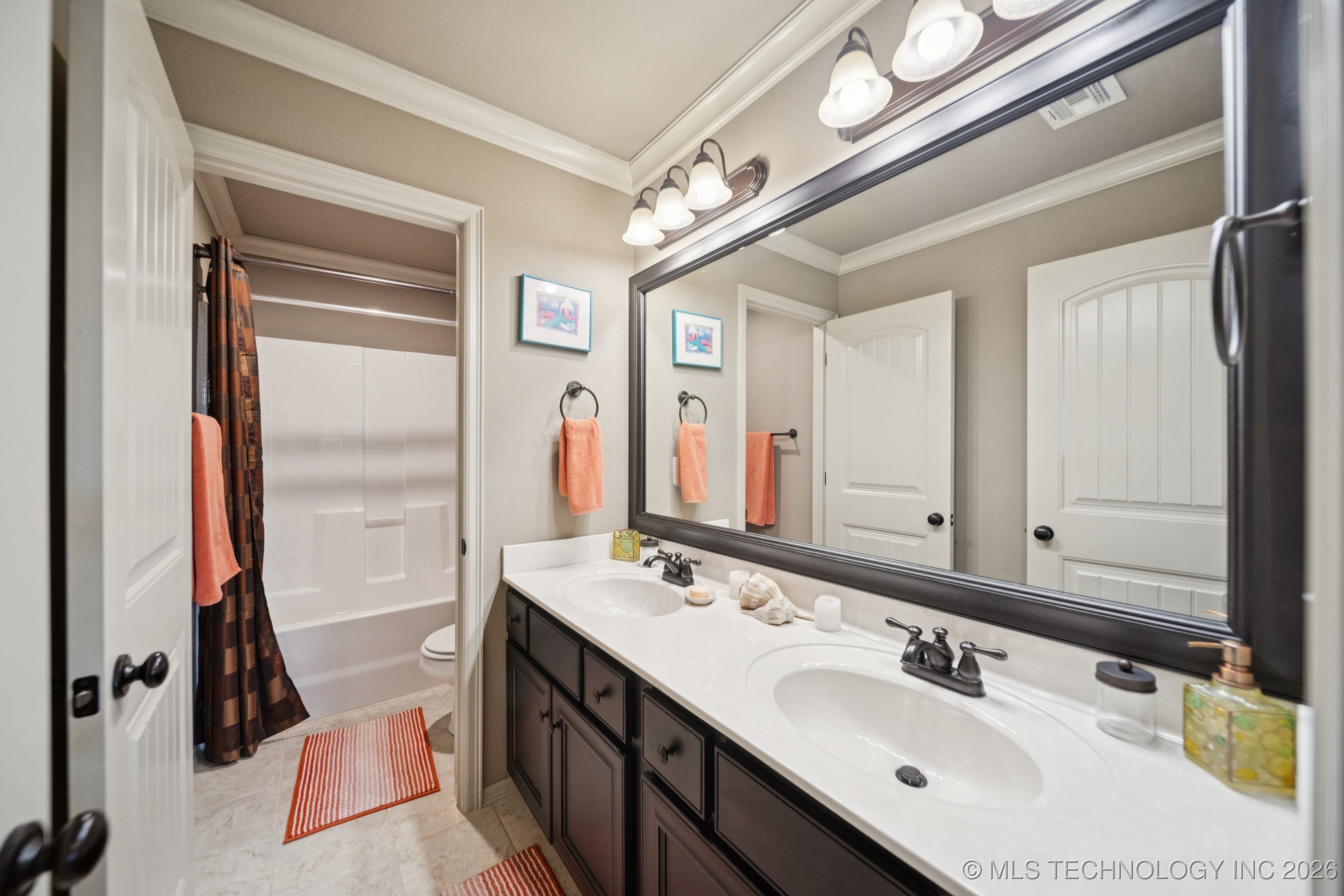 12564 S 71st East Avenue Property Photo 29