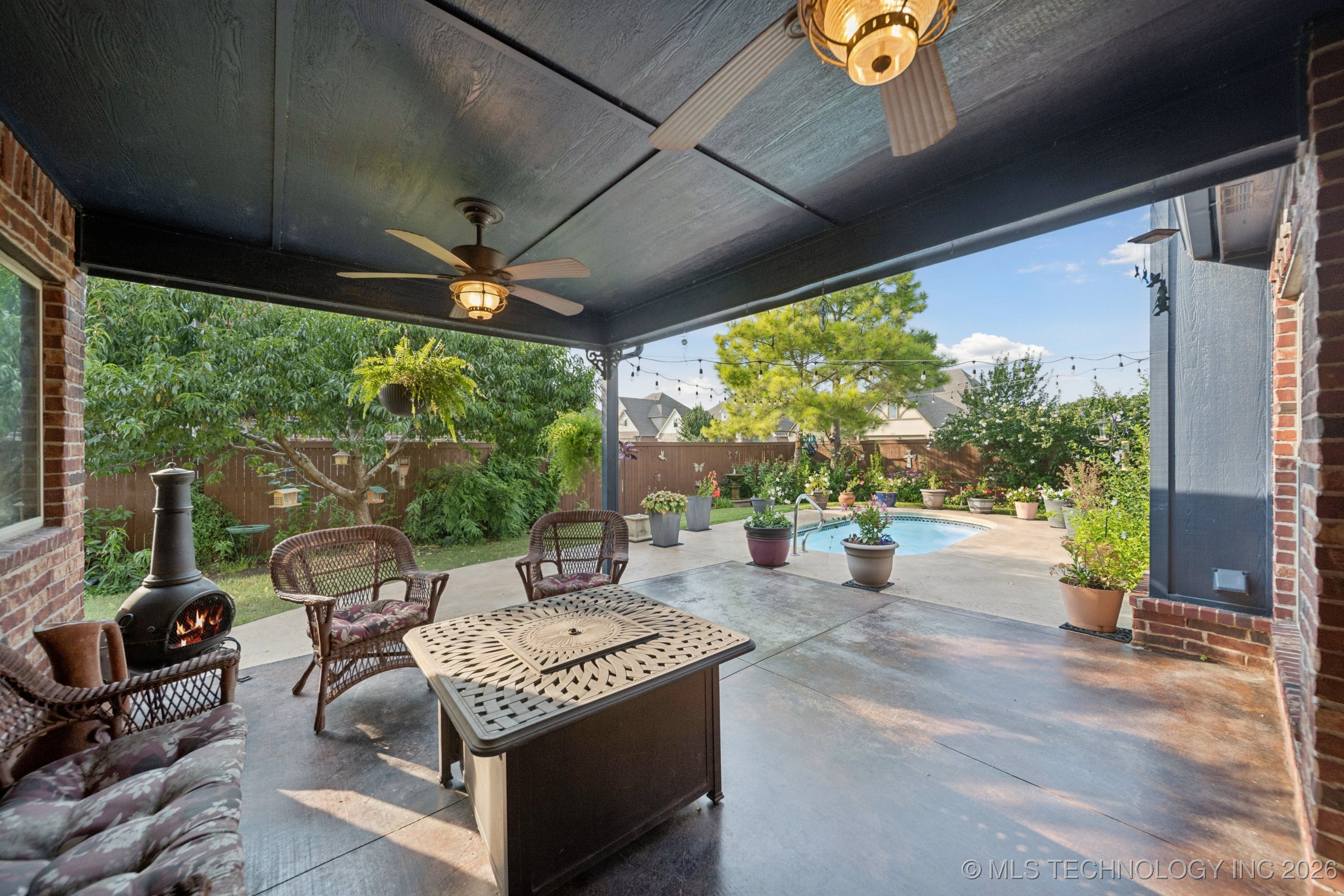 12564 S 71st East Avenue Property Photo 35