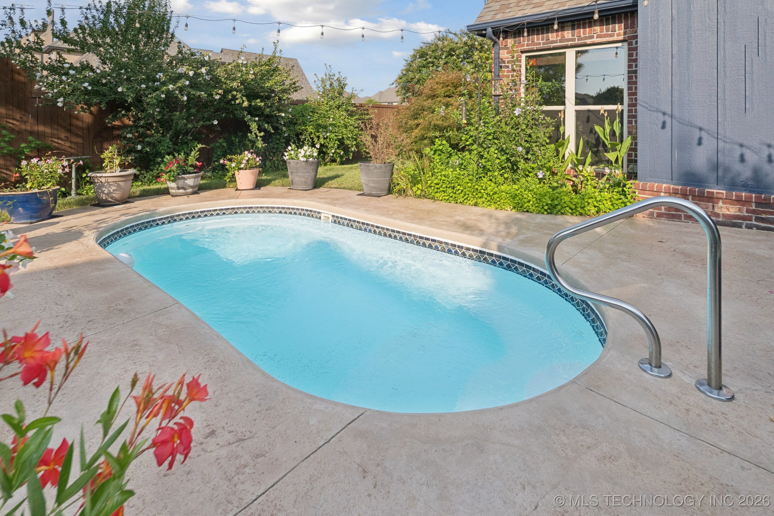 12564 S 71st East Avenue Property Photo 38