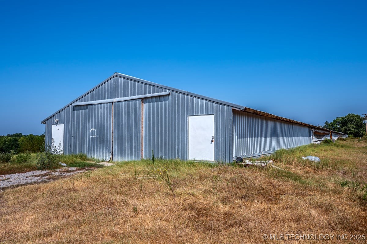 22644 Aes Road Property Photo 6