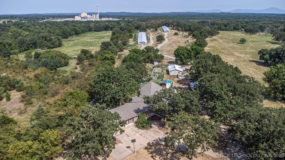 22644 Aes Road Property Photo 17