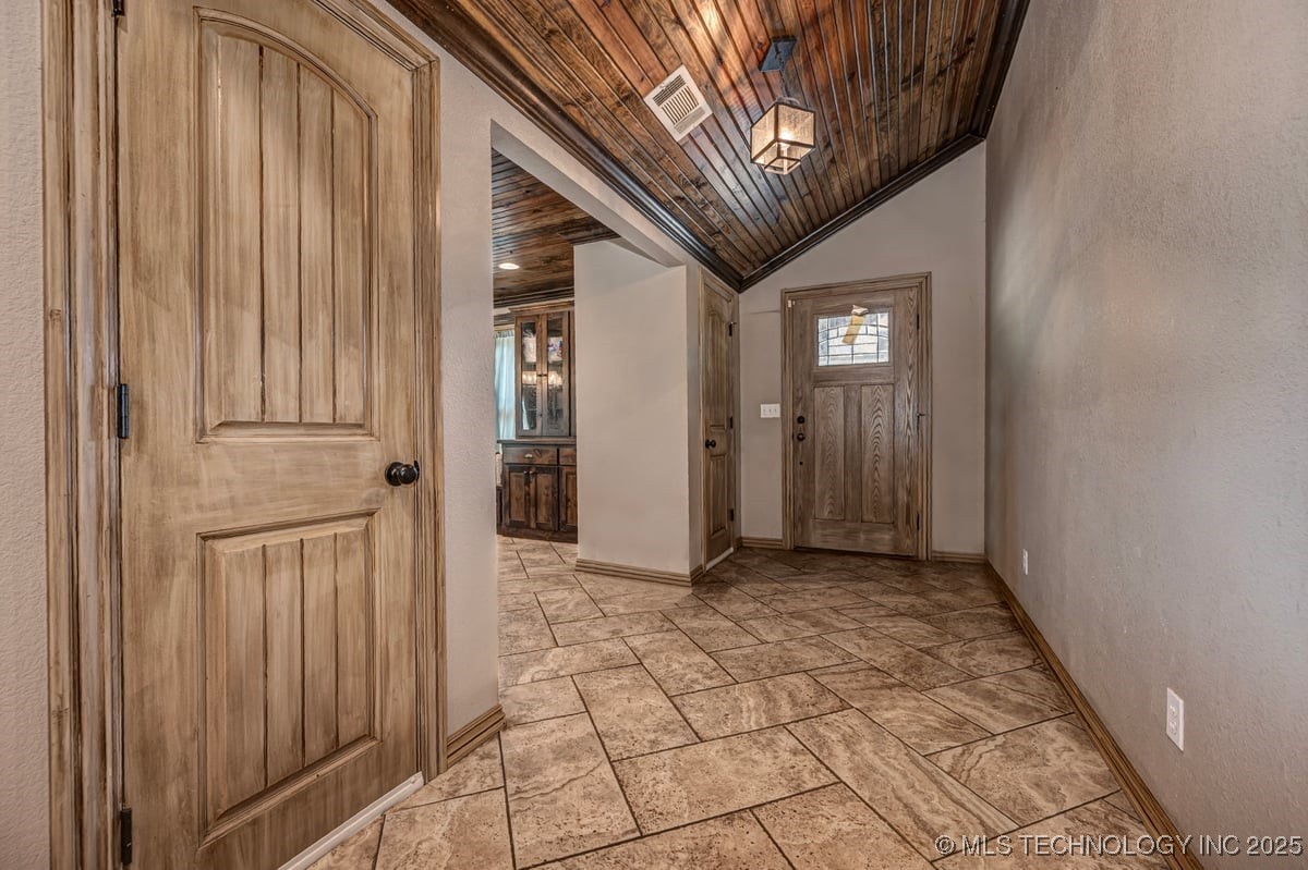 22644 Aes Road Property Photo 20