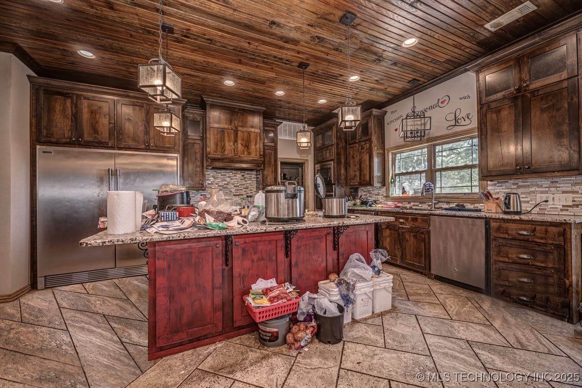 22644 Aes Road Property Photo 22