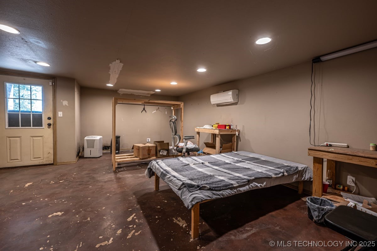 22644 Aes Road Property Photo 37