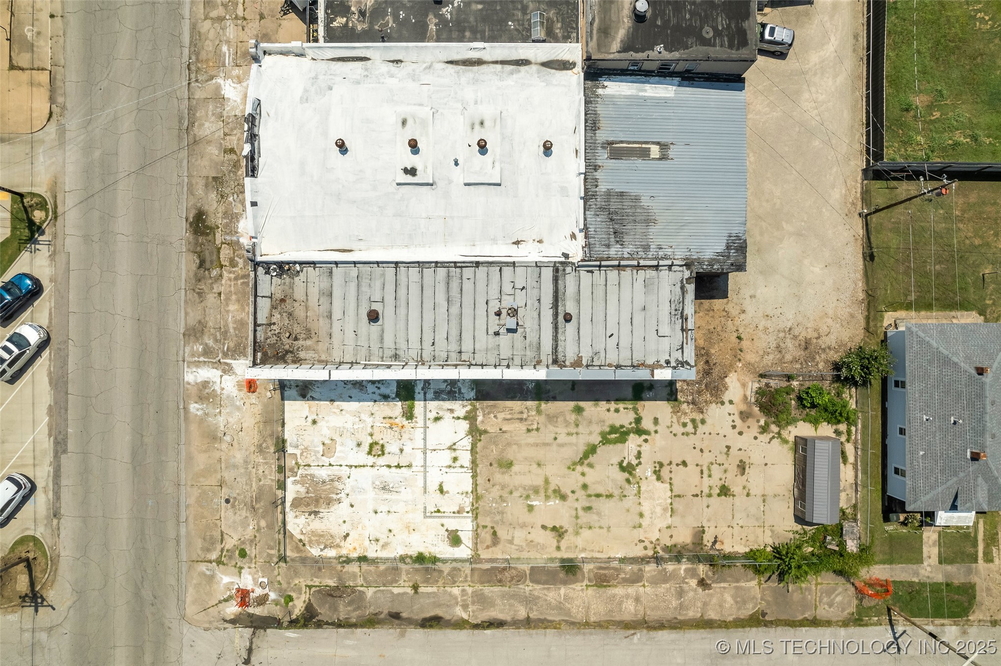 110 N Okmulgee Avenue Property Photo 9