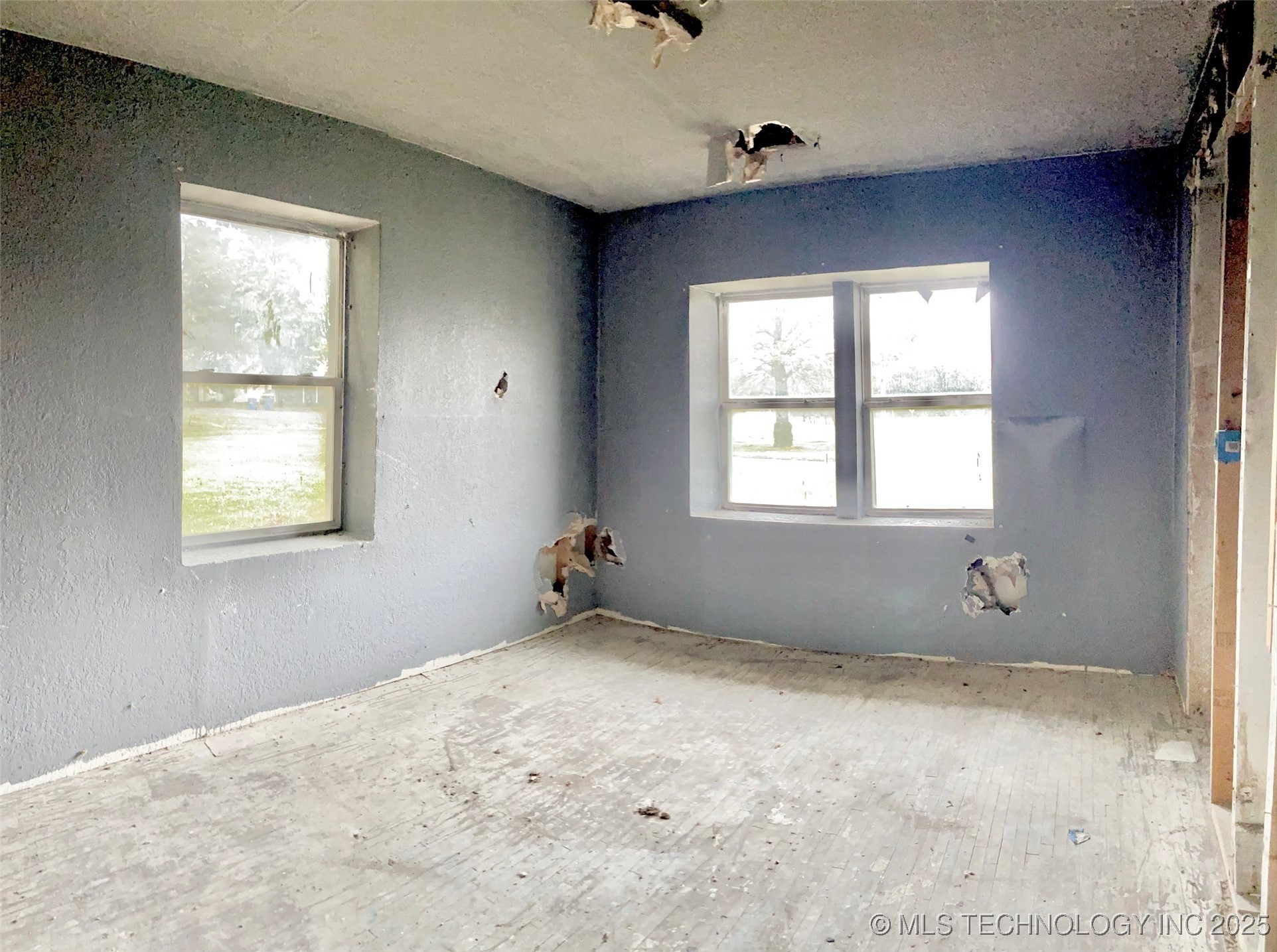 425 Rockdale Boulevard Property Photo 13