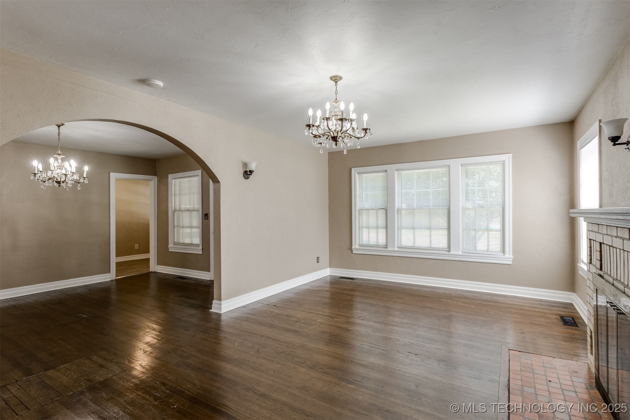 503 S Johnston Street Property Photo 6