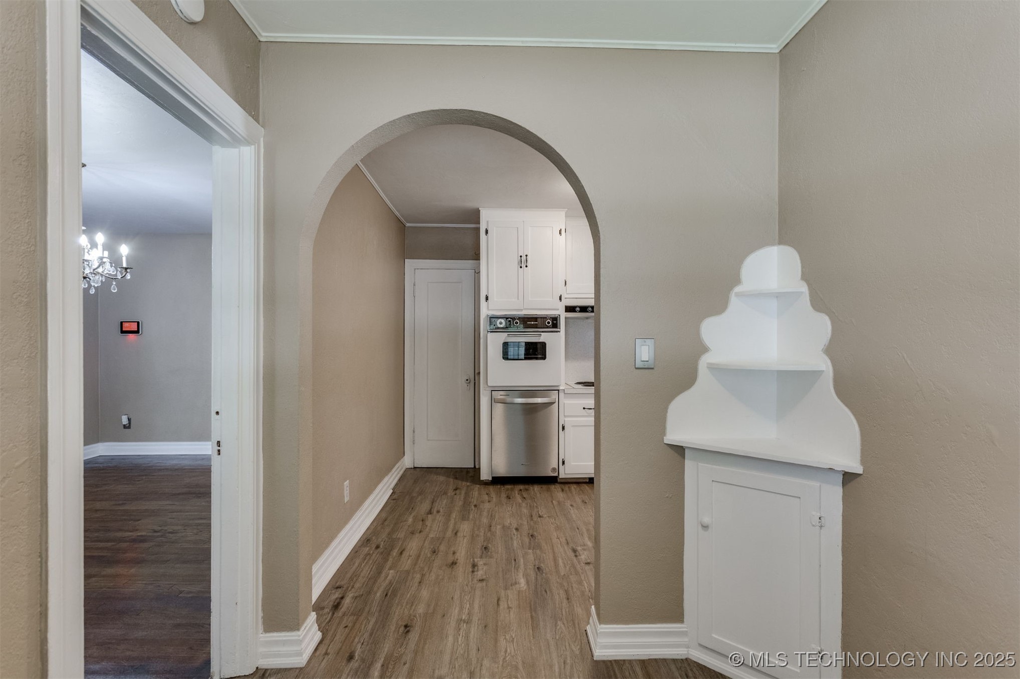 503 S Johnston Street Property Photo 15