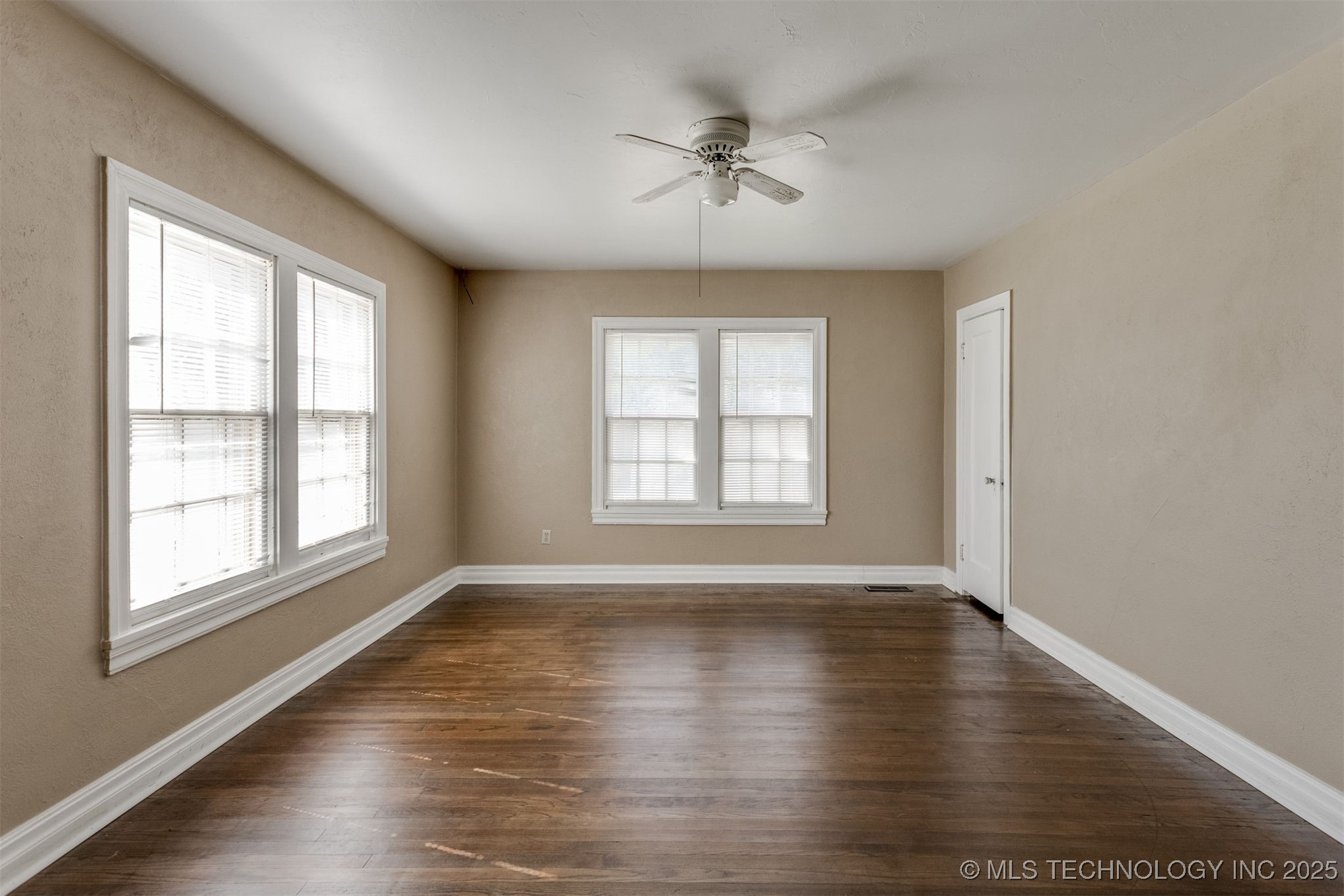 503 S Johnston Street Property Photo 20