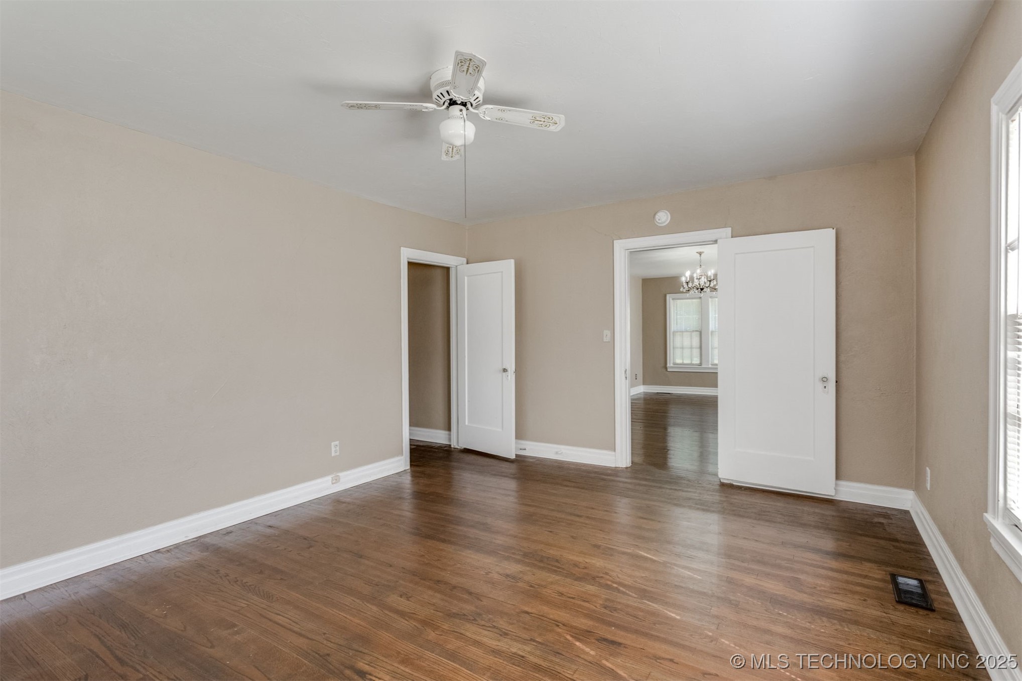 503 S Johnston Street Property Photo 22