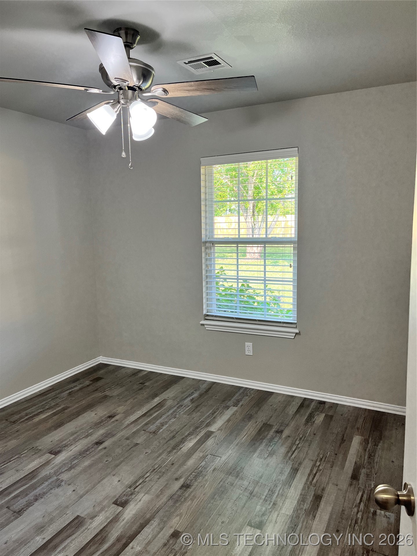 12047 N 193rd East Avenue Property Photo 22